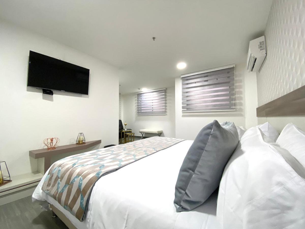 Seven Inn Hotel Medellin Exterior photo