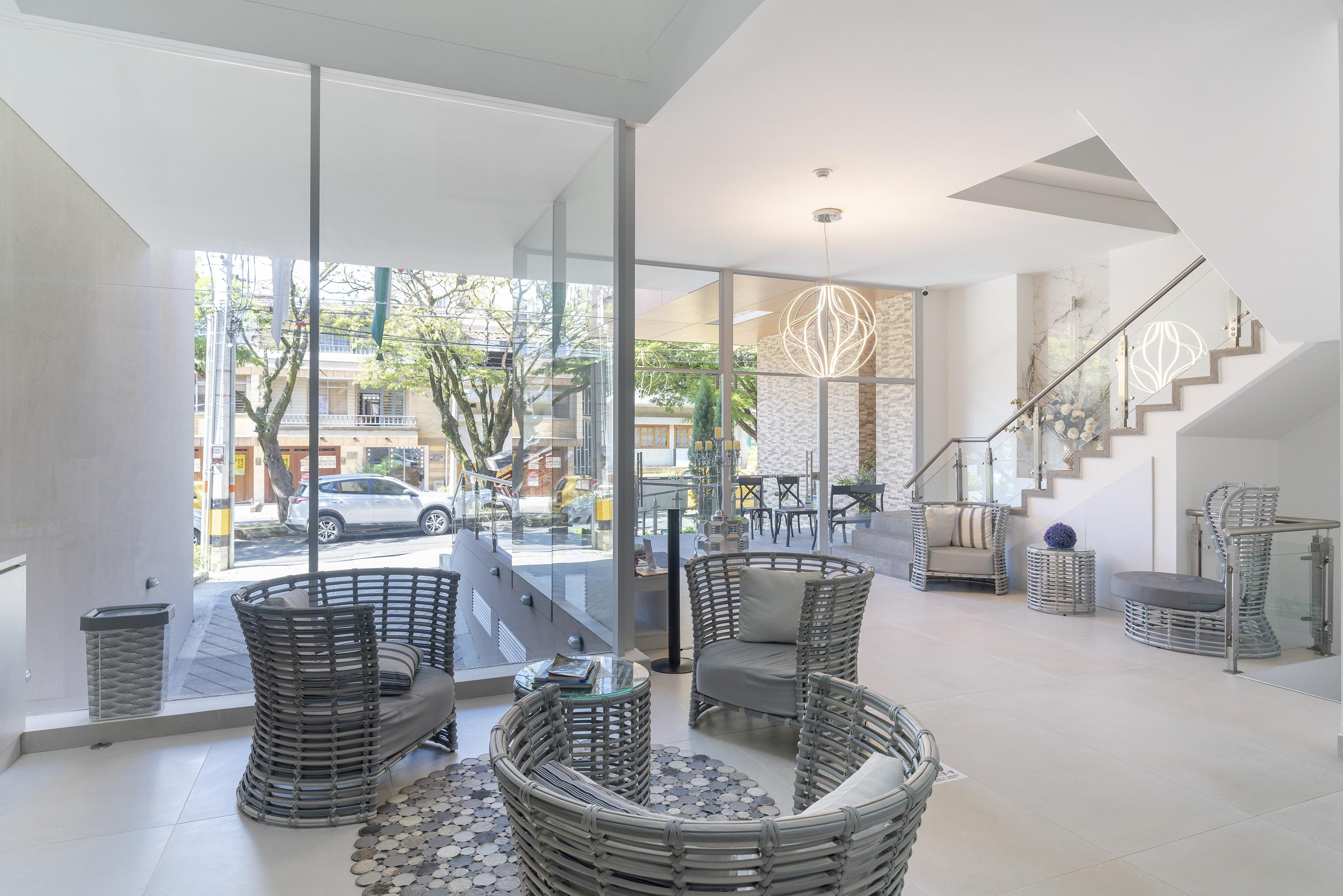 Seven Inn Hotel Medellin Exterior photo